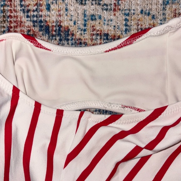 Solid & Striped The Vera Striped Off the Shoulder One Piece Swimsuit SZ M EUC - Picture 6 of 7